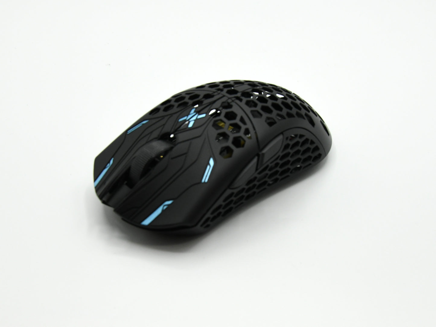 Final mouse Ultralight X (Lion)