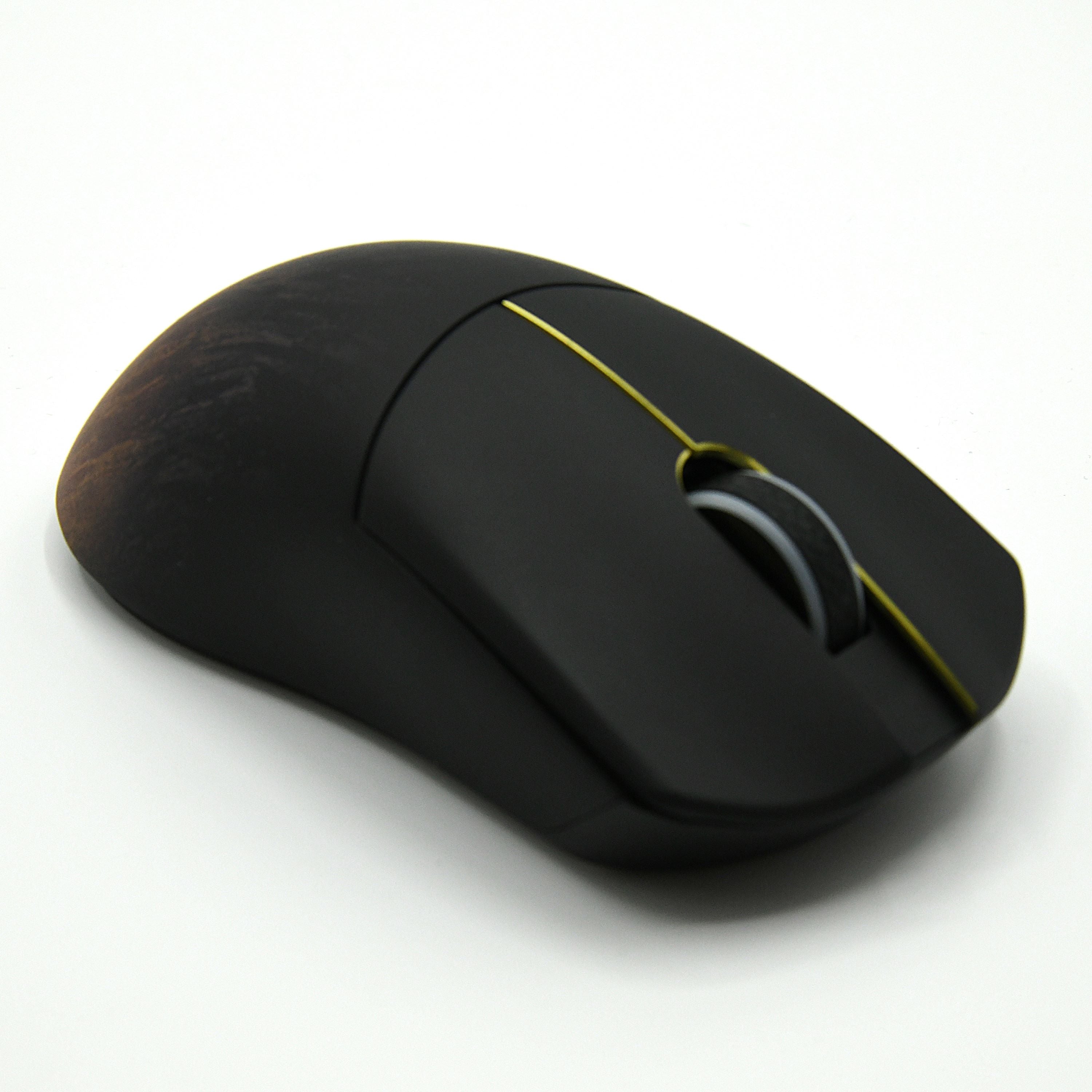WLmouse huan 黒金 – GrowthArts