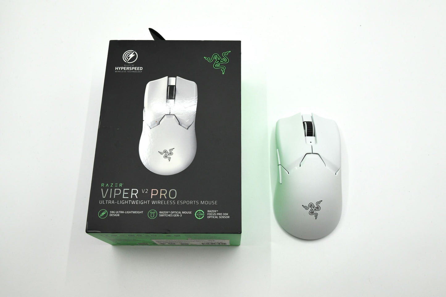 Razer Viper V2 Pro ホワイト