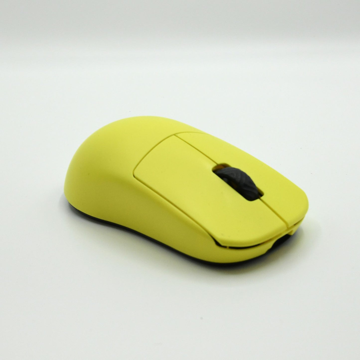 Scyrox V8